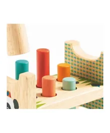 لعبة مطرقة جونزو الخشبي من دجيكو - متعدد الألوان