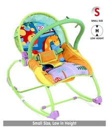 بيبي هاغ - كرسي هزاز 3 في 1 من الرضع إلى الأطفال الصغار مع حزام أمان ومقعد مستلق - متعدد الألوان (بدون ألعاب)