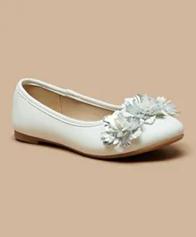 Flora Bella By Shoexpress-  Applique Detail Slip-On Round Toe Ballerina Shoes - White