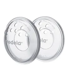 Medela SoftShells for Sore Nipples Pumping or Breastfeeding Pack Of 2 - White