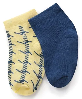 Buy Cute Walk by Babyhug Ankle Length AntiBacterial AntiSkid Socks