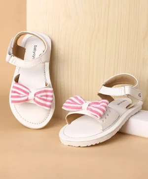 Babyoye Velcro Closure Sandals - White