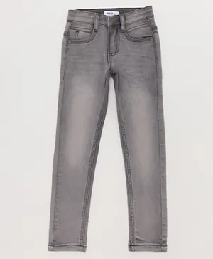 بنطلون جينز بغسلة فاتحة من آر أند بي كيدز - رمادي
