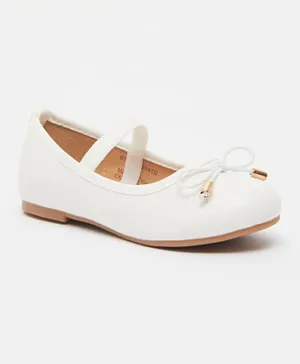 Juniors - Round Toe Ballerina Shoes With Elastic Strap Detail - White