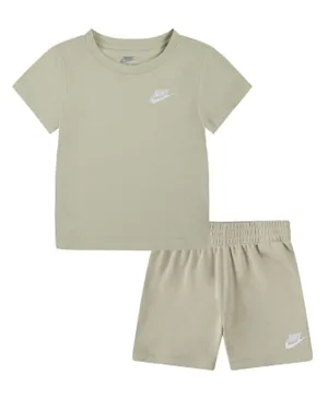 Nike Club Logo Graphic Knit Shorts/Co-ord Set - Olive