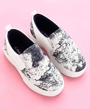 باين كيدز - حذاء كاجوال  - أبيض