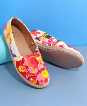 باين كيدز - حذاء كاجوال للأطفال  بطبعة زهور - متعدد الألوان