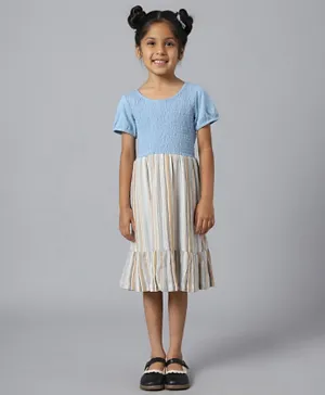 فستان بأكمام قصيرة من بيفرلي هيلز بولو كلوب - متعدد الألوان