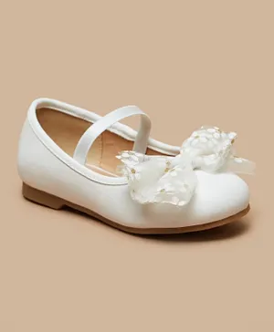 Juniors - Ballerina Shoes with Floral Bow Accent and Elasticated Strap - White