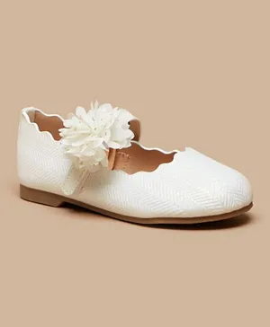 Juniors - Floral Accented Mary Jane Shoes with Hook and Loop Closure - White