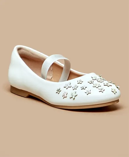 Juniors - Ballerina Shoes with Floral Detail and Strap - White