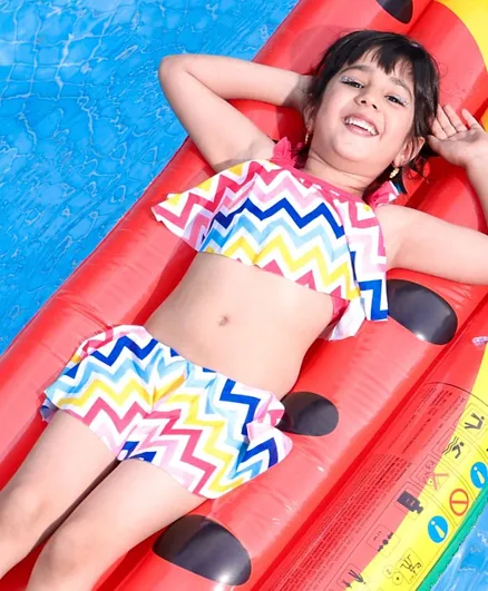 مجموعة بيبي هاغ المكونة من قطعتين بدون أكمام لباس سباحة مطبوع - متعدد الألوان