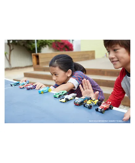 Hot Wheels Basic Car Cashiere Pack of 1 - Assorted Colours & Design