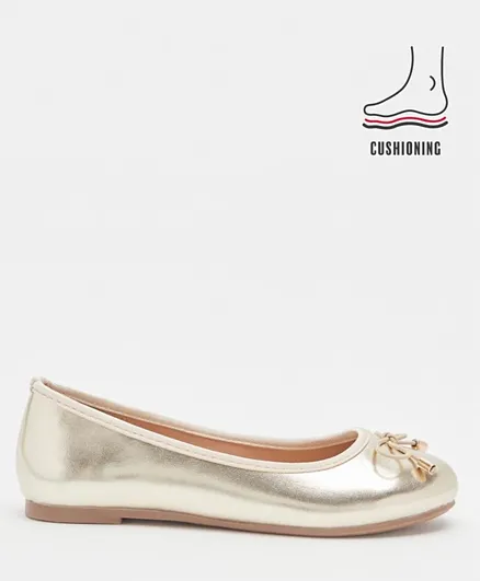 ليتل ميسي - حذاء بالرينا سهل الارتداء بمقدمة مستديرة مزينة بفيونكة - ذهبي
