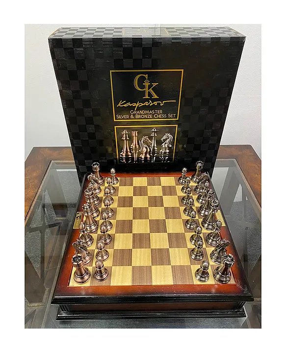 KASPAROV Grandmaster Silver & Bronze Chess Set - Products