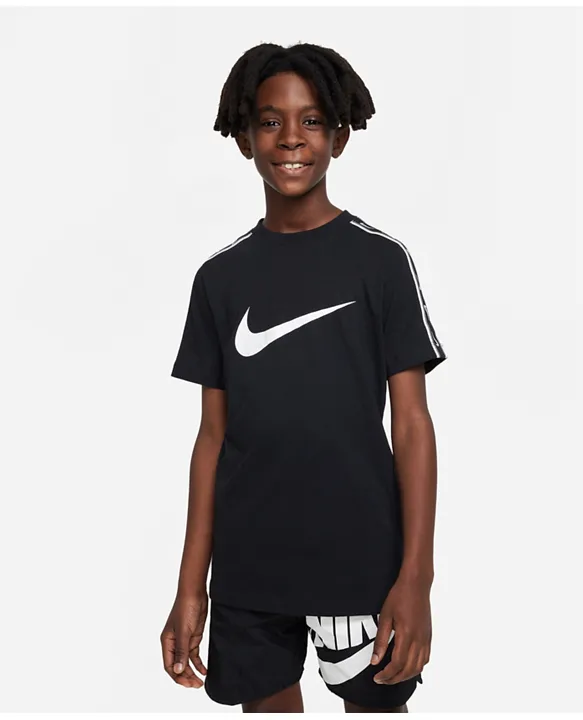 lovgivning radar Forberedelse Buy Nike NSW Round Neck TShirt Black for Boys (7-8Years) Online in KSA,  Shop at FirstCry.sa - 40448ae23a391